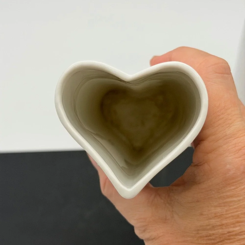 Vintage Lara Takahashi San Francisco Heart Shaped Floral Porcelain Bud Vase